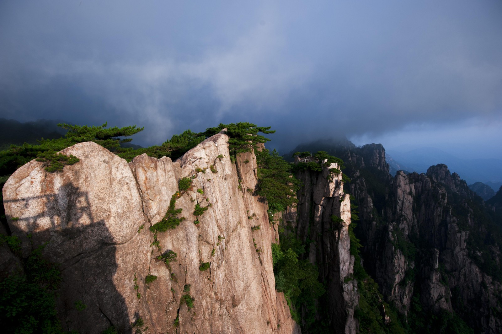 Lion-Peak-Huangshan